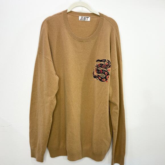 EST Media Size M Cashmere Sweater RARE Lunar New Year Wood Snake Embroidered Tan - Picture 2 of 12